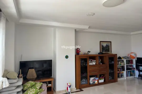 Image 4 thumb