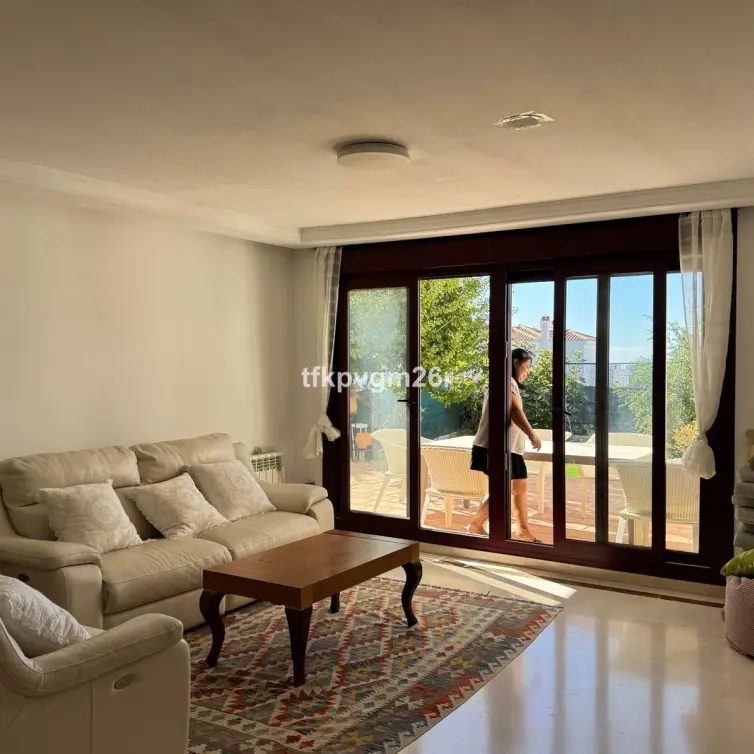 Venta de apartamento en planta baja en Casares Playa