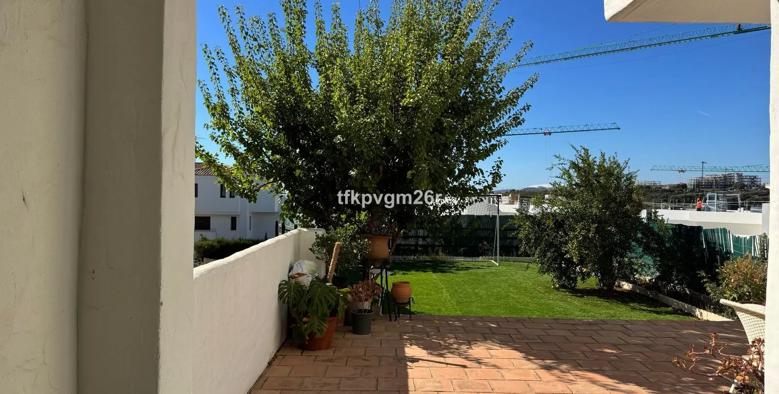 Venta de apartamento en planta baja en Casares Playa 23