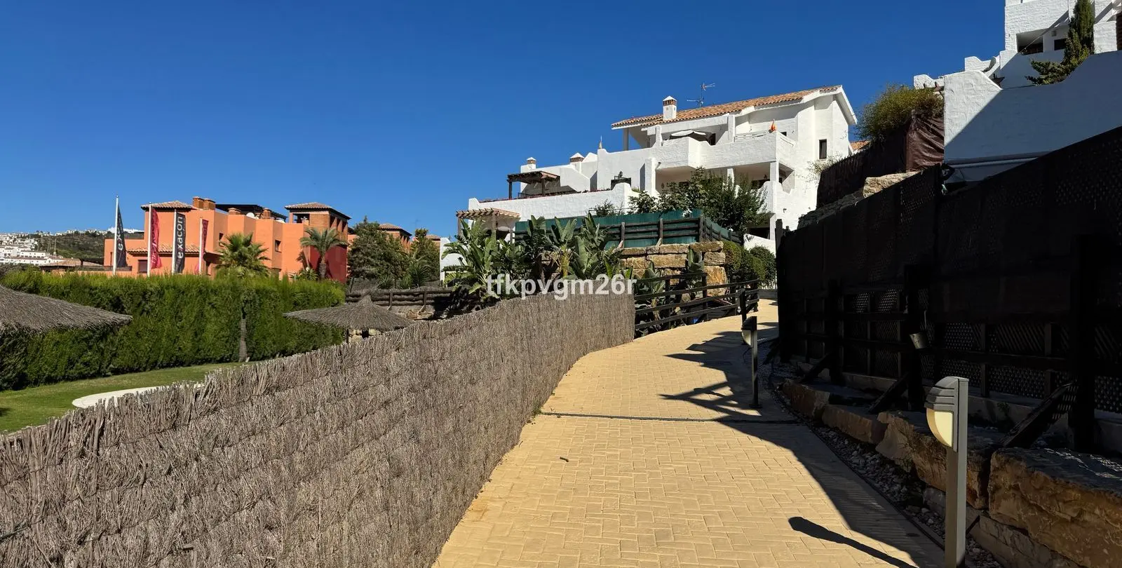 Venta de apartamento en planta baja en Casares Playa 36