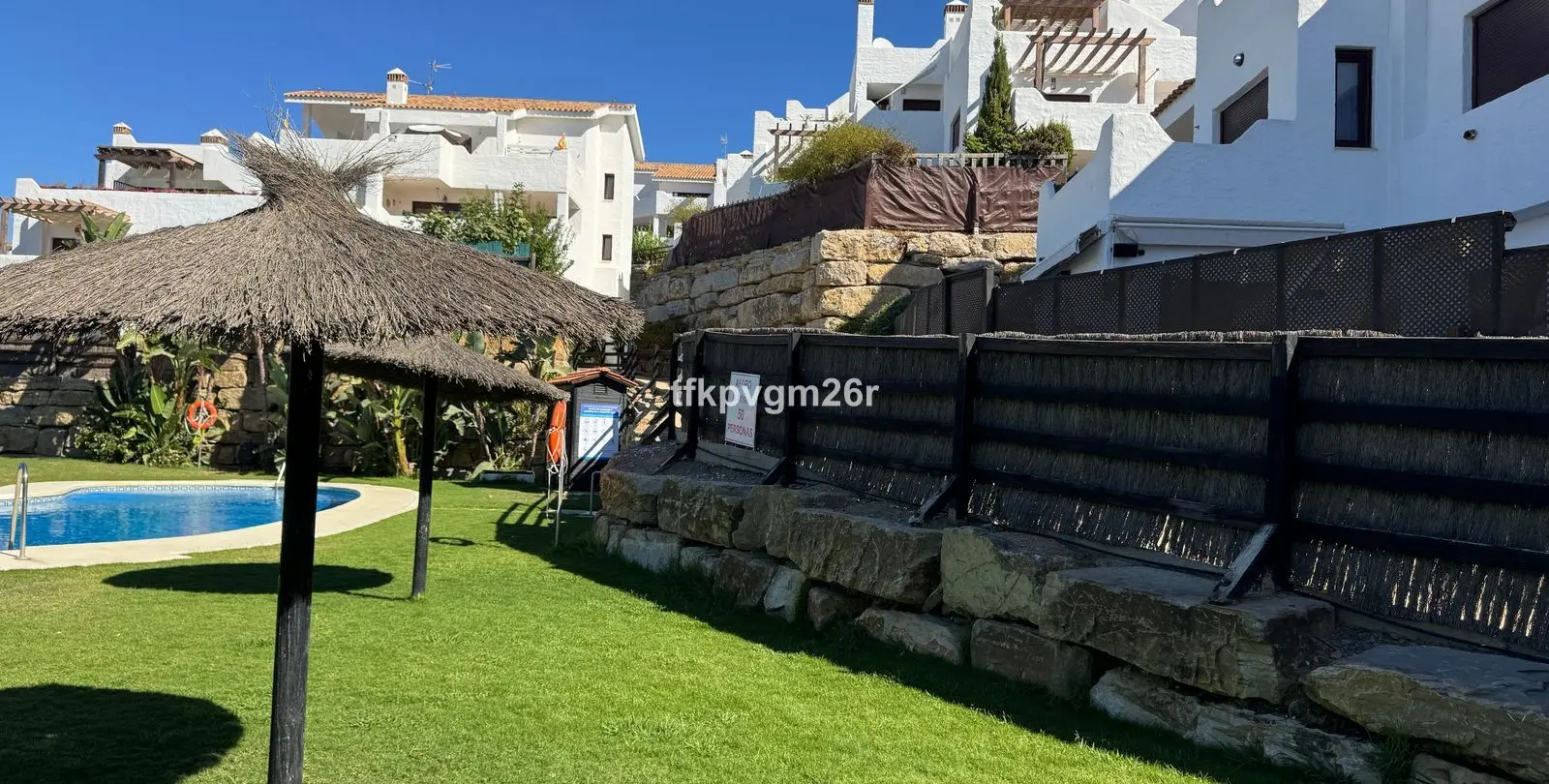 Venta de apartamento en planta baja en Casares Playa 40