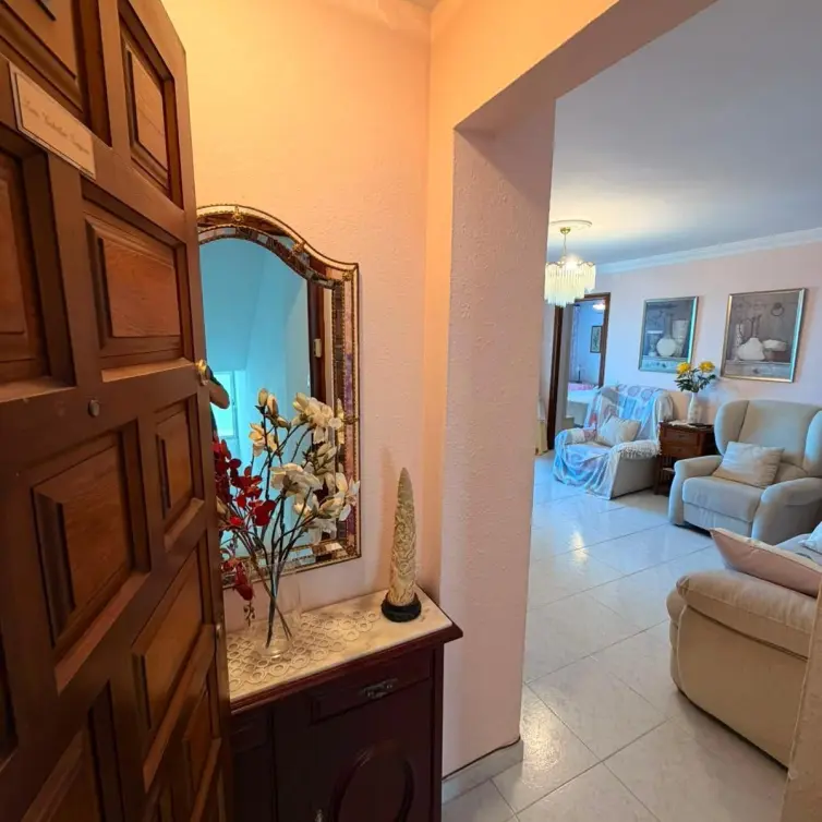 Продажа апартаментов на среднем этаже в Benalmadena Pueblo