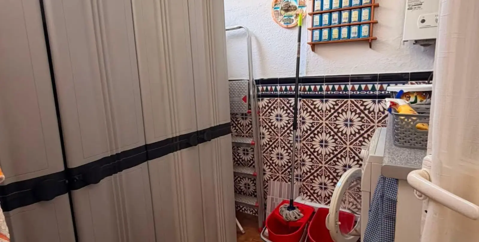 Продажа апартаментов на среднем этаже в Benalmadena Pueblo 17