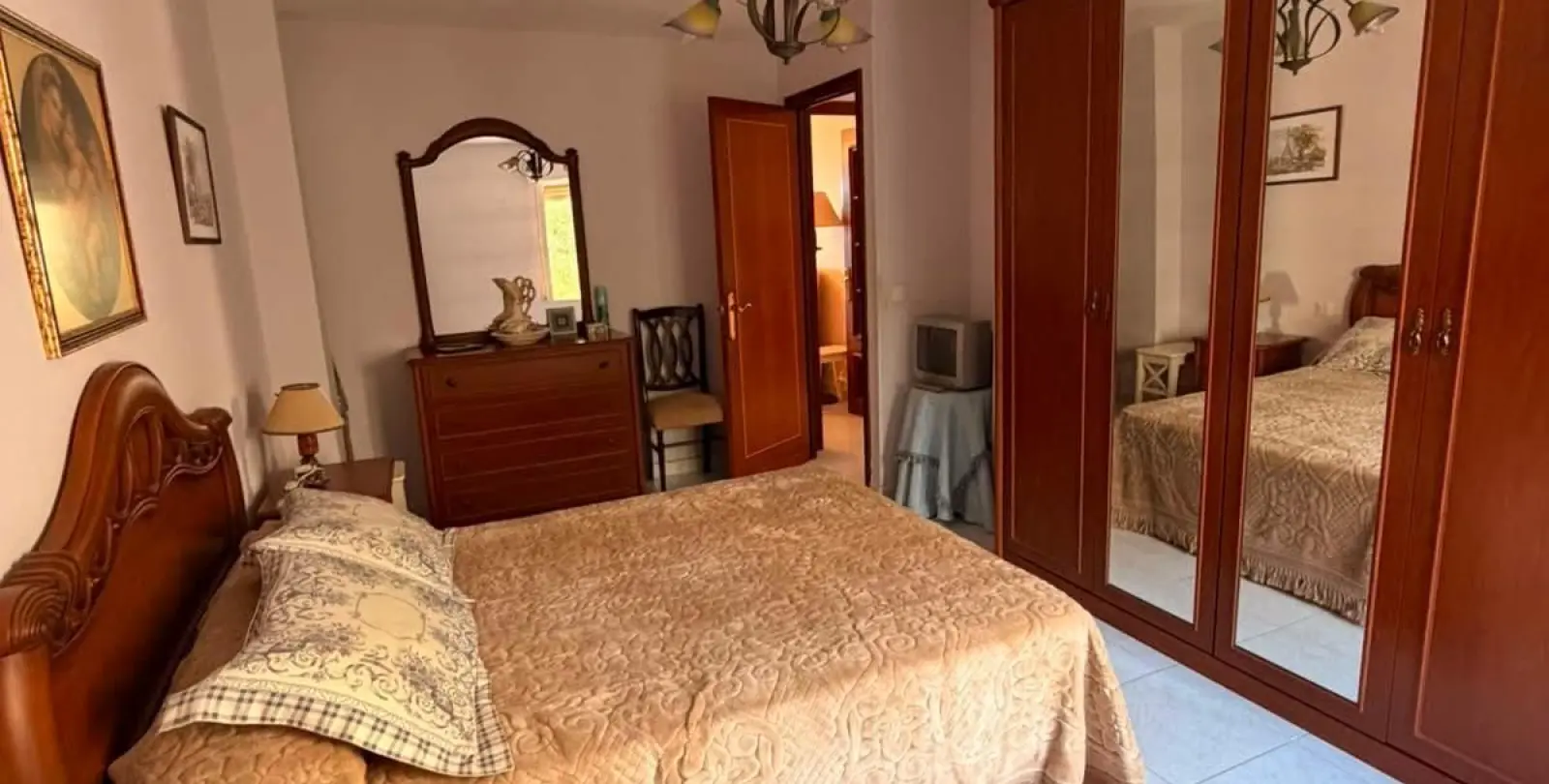 Продажа апартаментов на среднем этаже в Benalmadena Pueblo 21