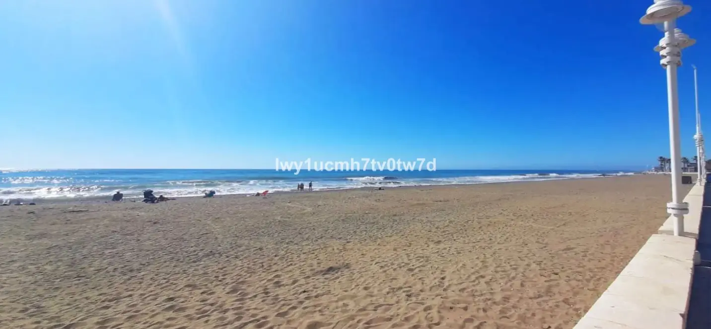 Venta de parcela residencial en Huelin 2