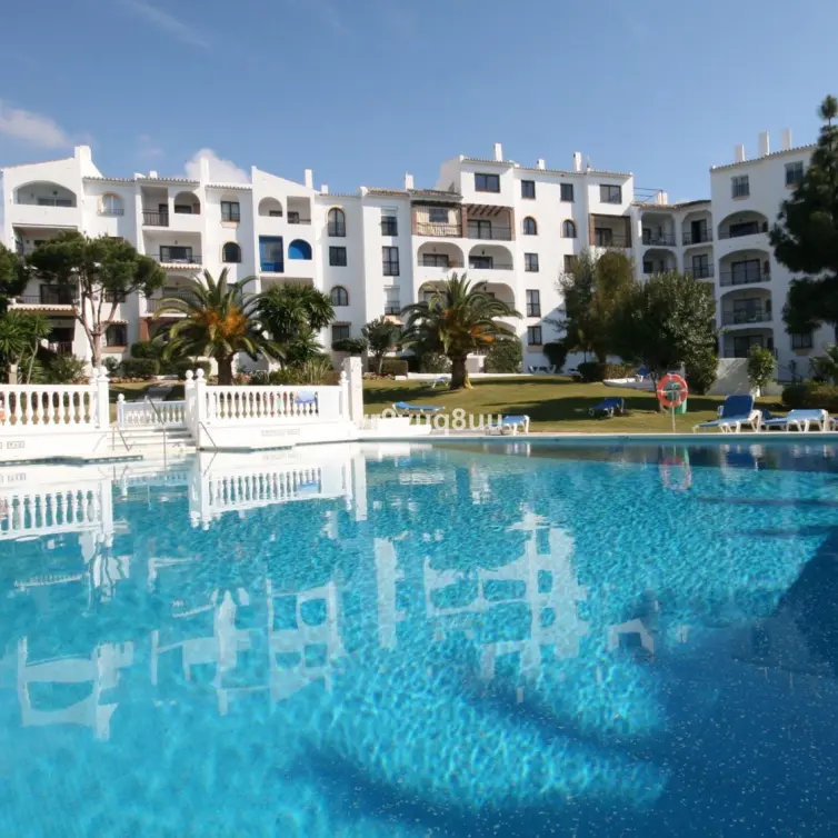 Sale of ground floor apartment in Riviera del Sol