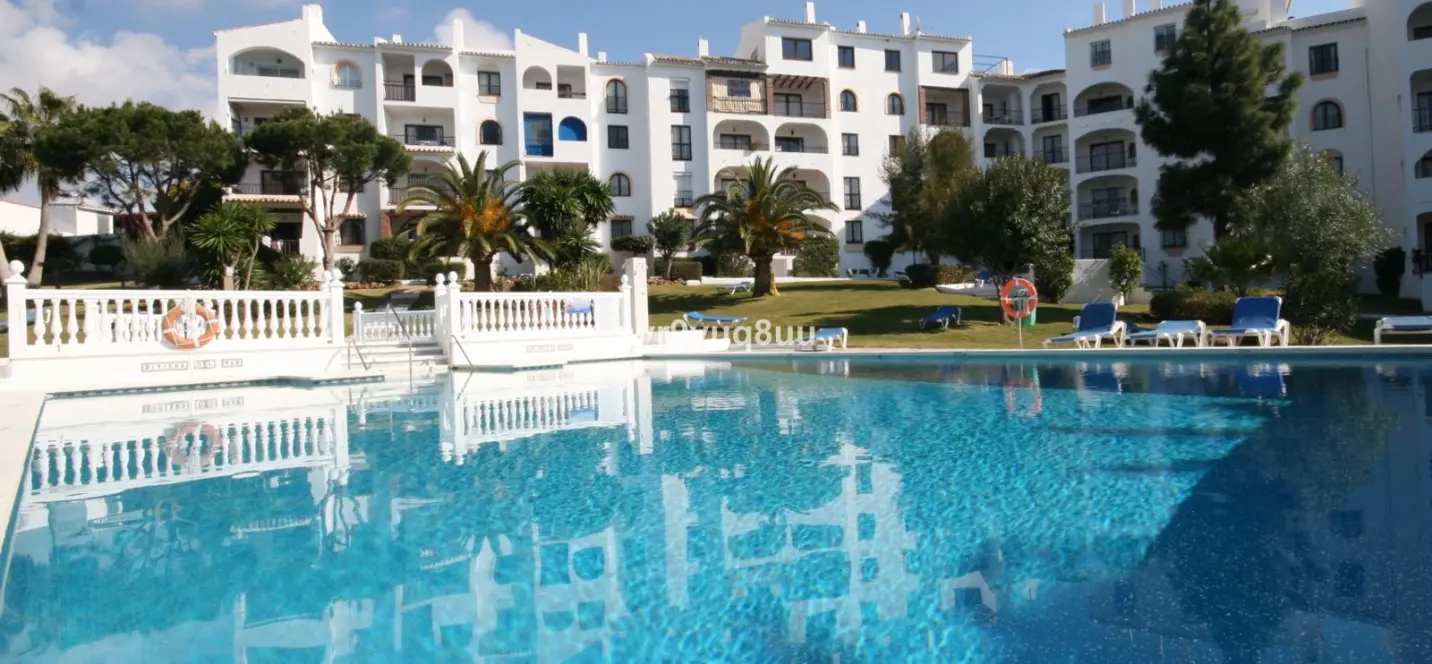 Sale of ground floor apartment in Riviera del Sol 1