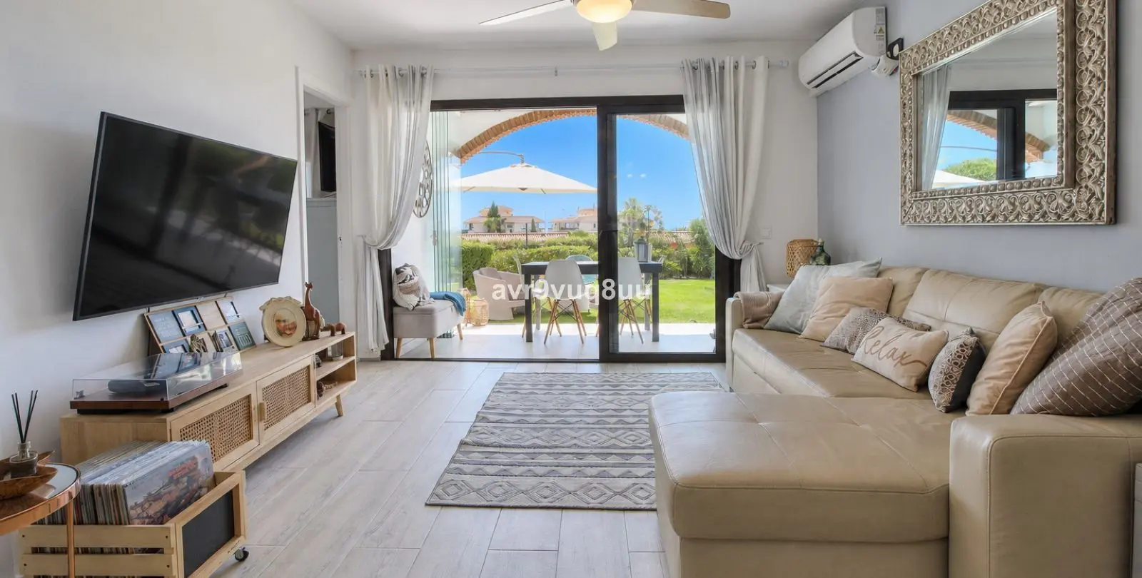 Venta de apartamento en planta baja en Riviera del Sol 4