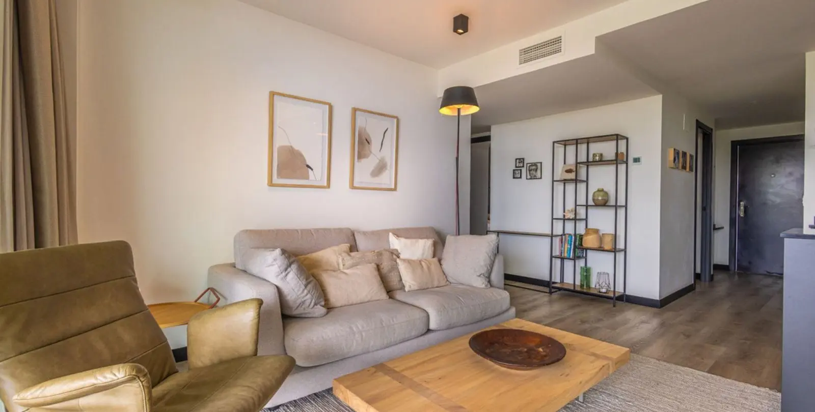 Продажа апартаментов на среднем этаже в Mijas Costa 10