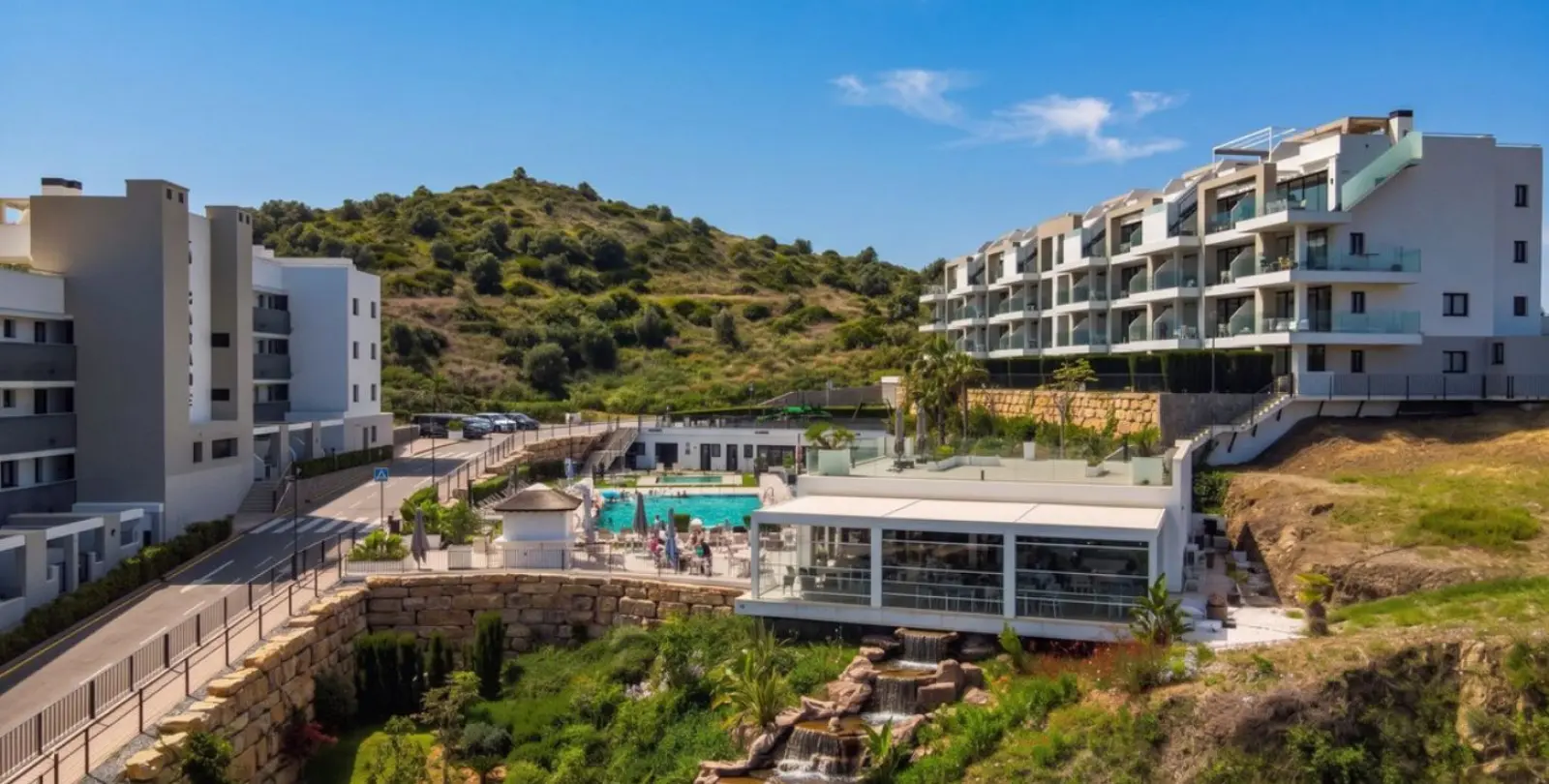 Продажа апартаментов на среднем этаже в Mijas Costa 23