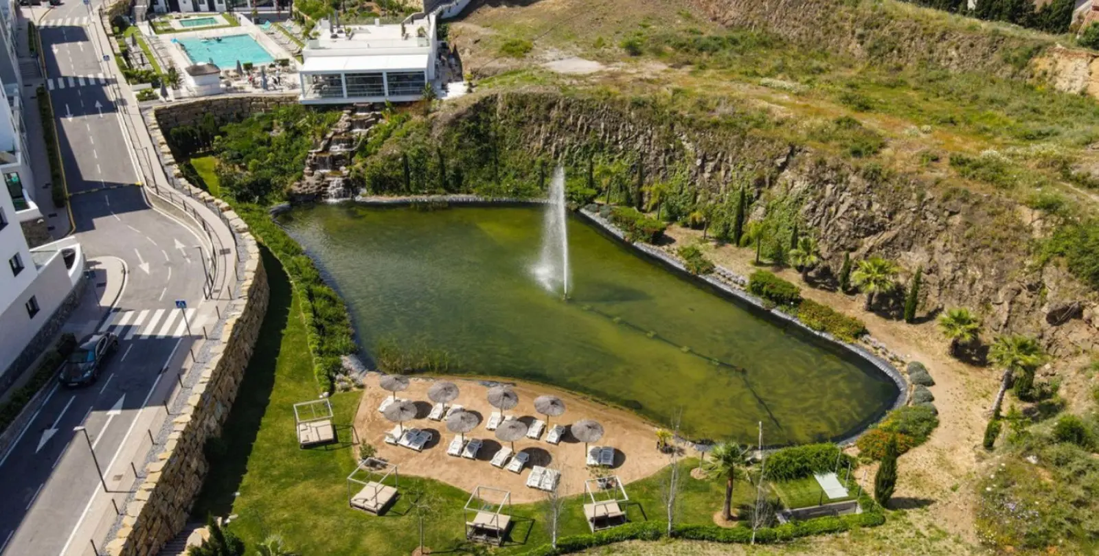 Продажа апартаментов на среднем этаже в Mijas Costa 24