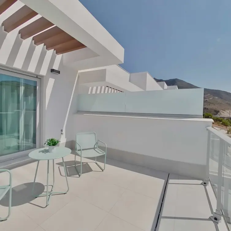 Sale of middle floor apartment in Benalmadena Pueblo