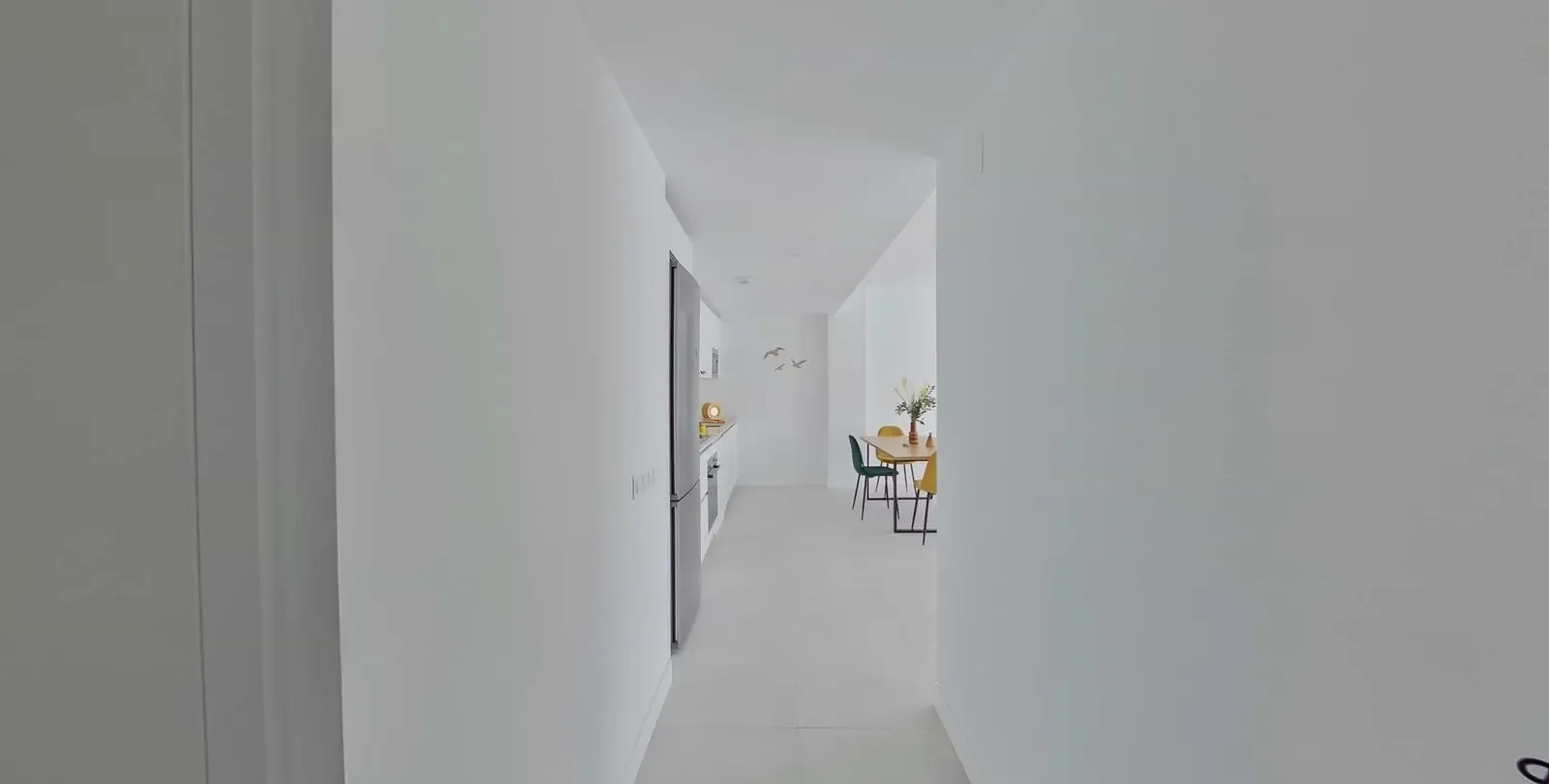 Sale of middle floor apartment in Benalmadena Pueblo 2