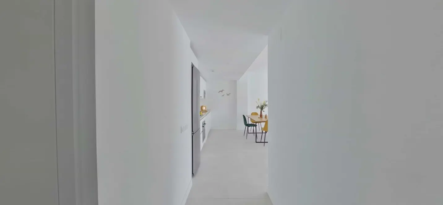Sale of middle floor apartment in Benalmadena Pueblo 1