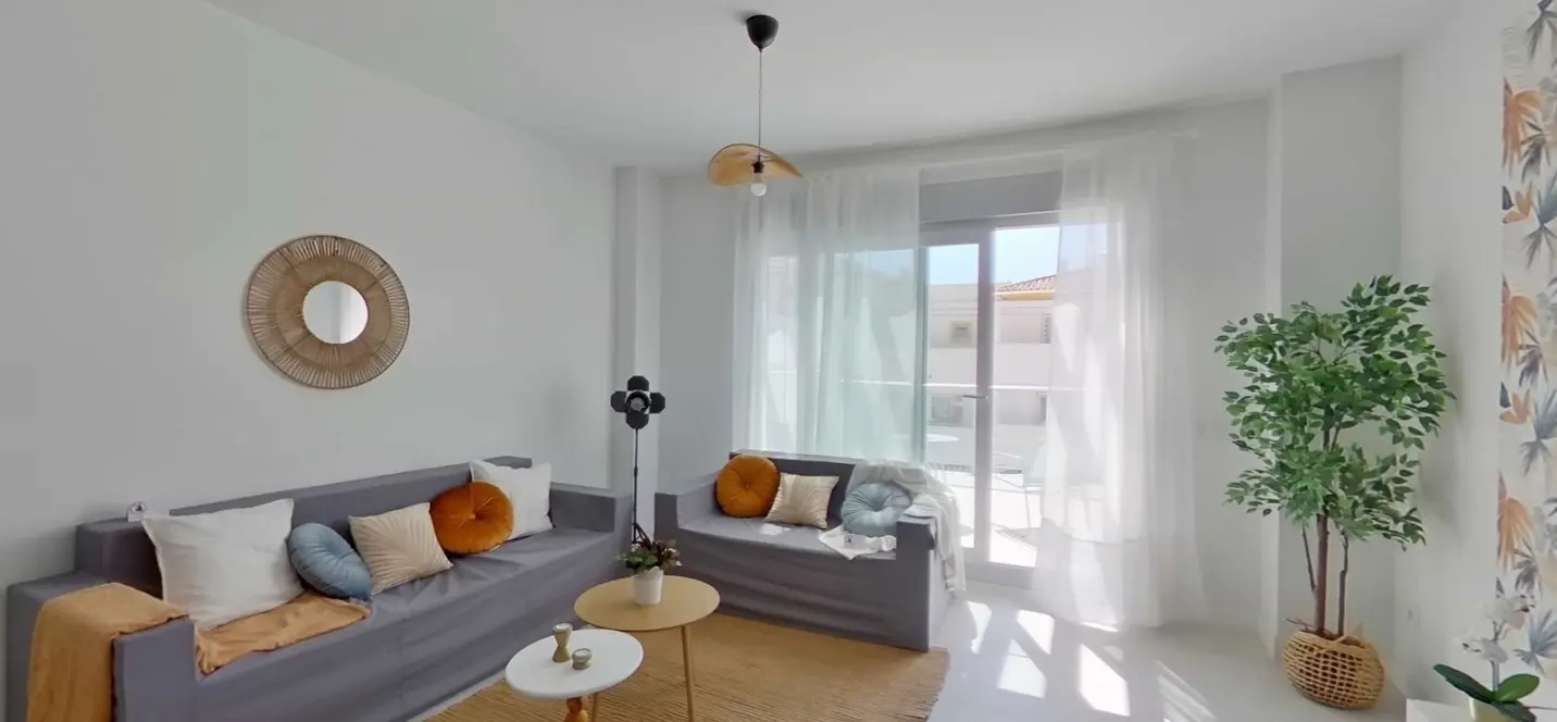 Sale of middle floor apartment in Benalmadena Pueblo 4
