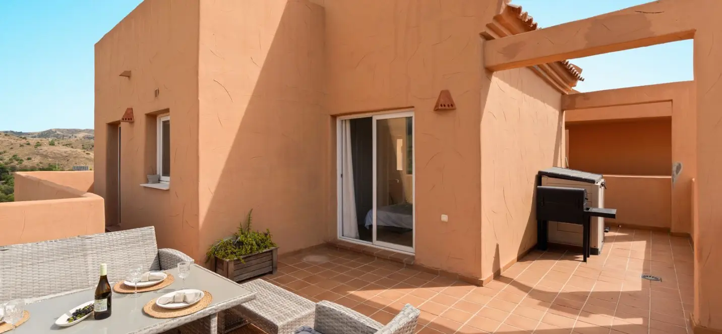 Продажа двухуровневого пентхауса в Elviria 3