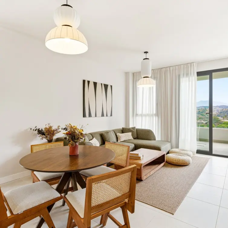 Venta de apartamento en planta media en Calanova Golf