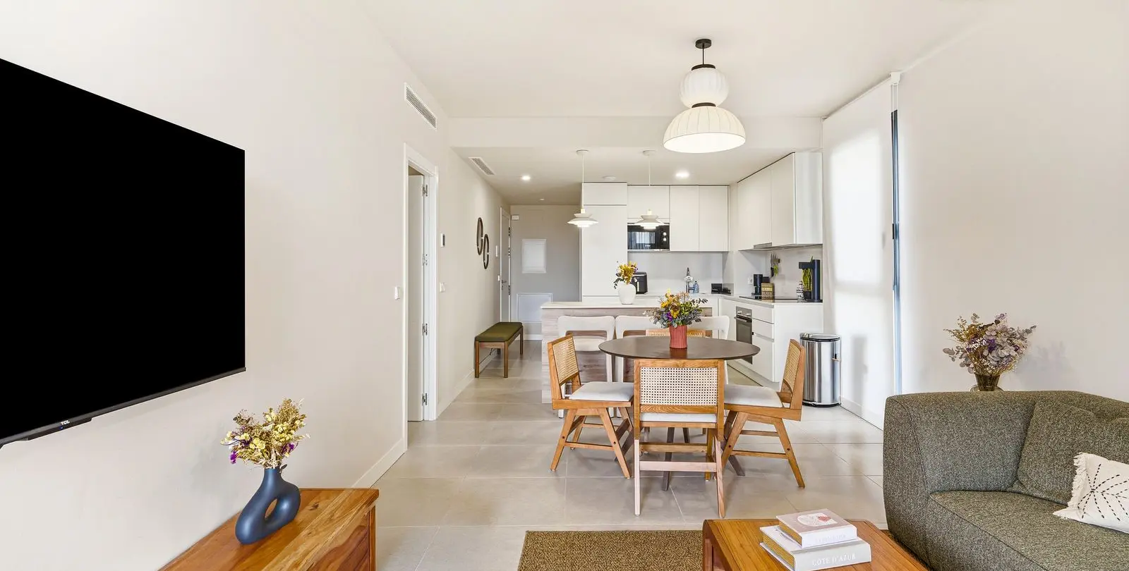 Venta de apartamento en planta media en Calanova Golf 12