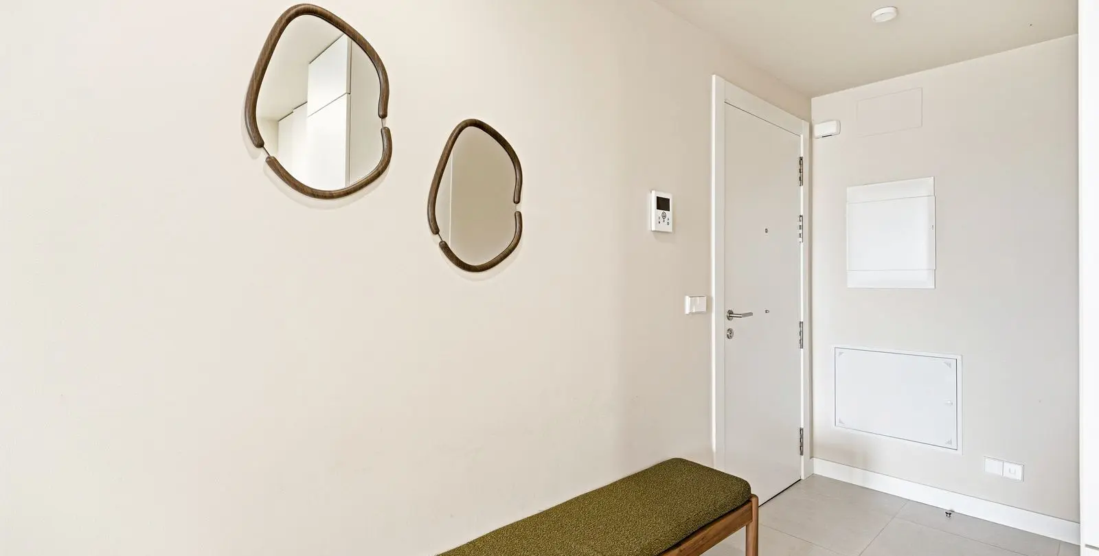 Venta de apartamento en planta media en Calanova Golf 21