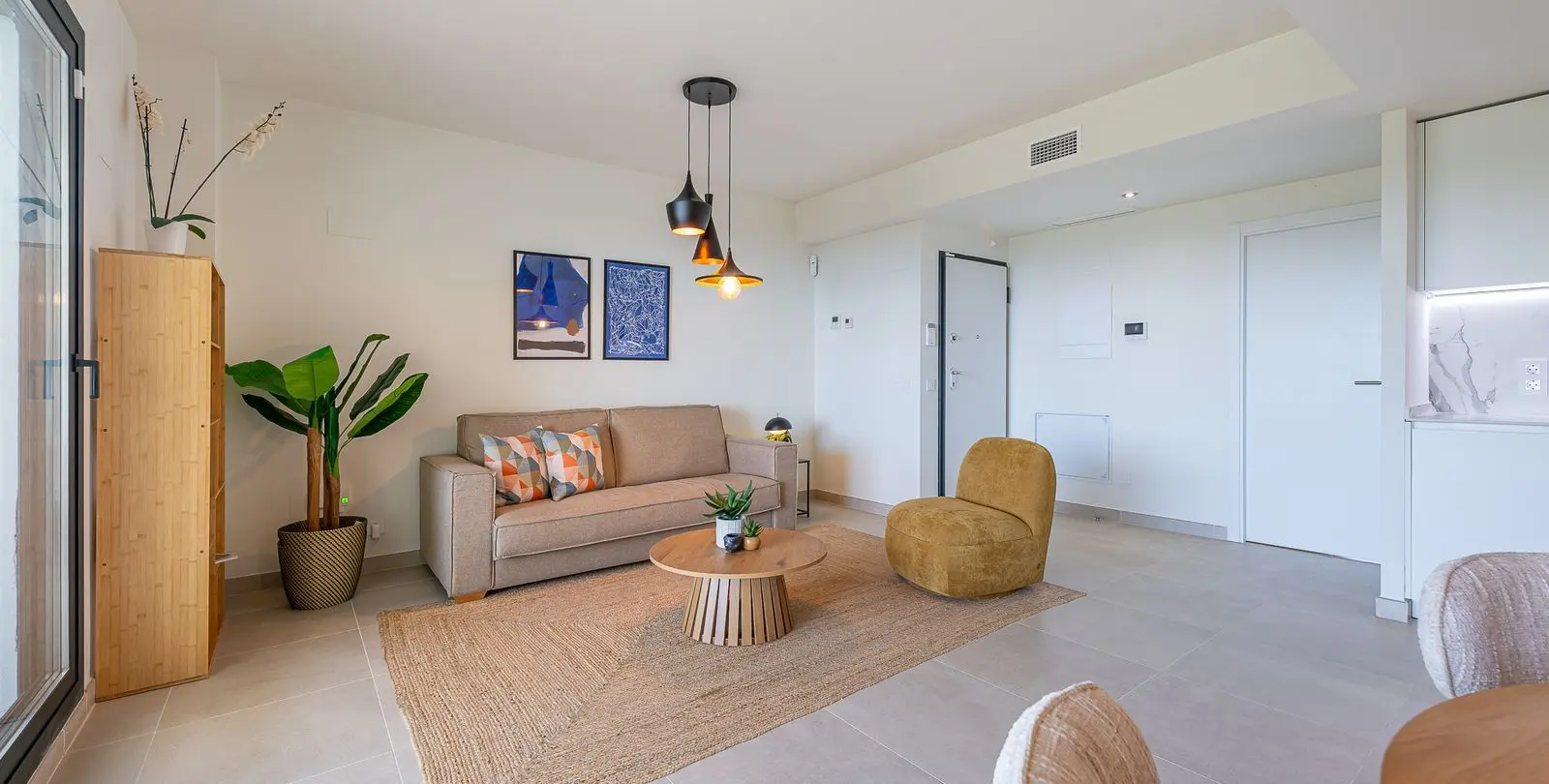 Sale of middle floor apartment in Benalmadena 15
