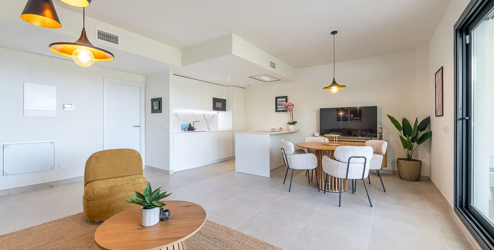 Sale of middle floor apartment in Benalmadena 16