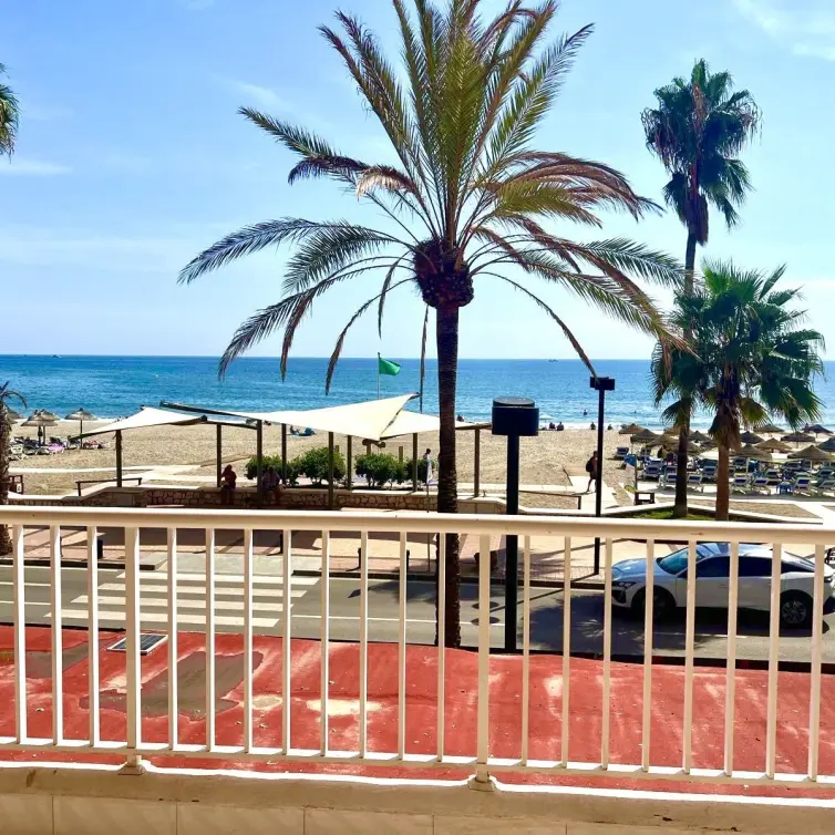 Venta de apartamento en planta media en Fuengirola
