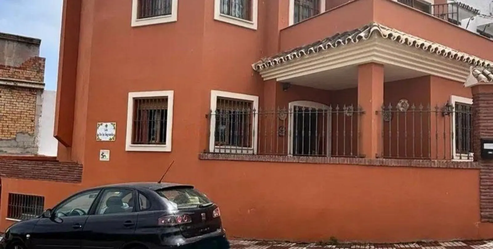 Venta de casa pareada en Cancelada 1