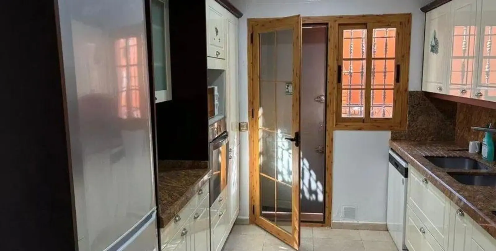 Venta de casa pareada en Cancelada 6