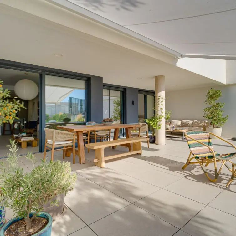 Sale of ground floor apartment in Altos de los Monteros