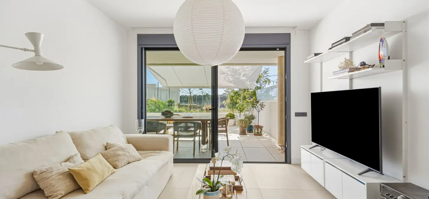 Sale of ground floor apartment in Altos de los Monteros 4
