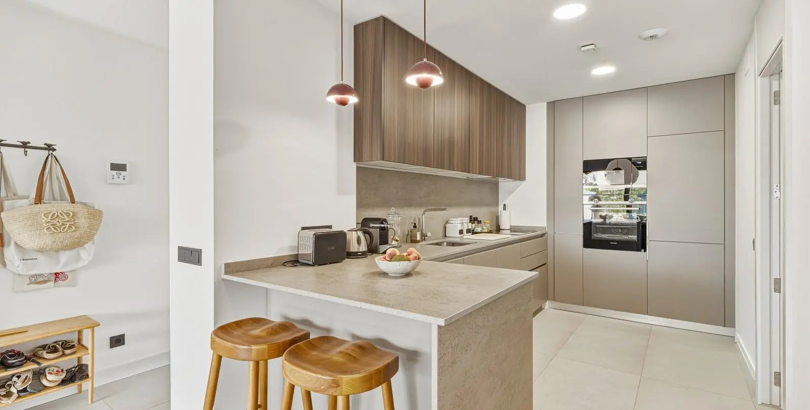 Sale of ground floor apartment in Altos de los Monteros 6