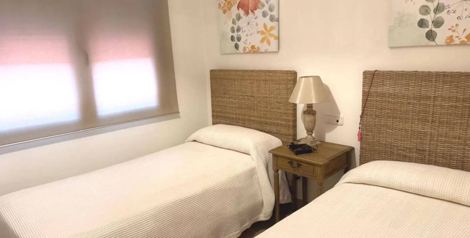 Venta de apartamento en planta media en Estepona 8