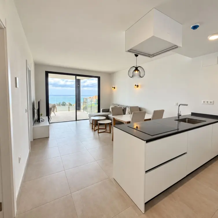 Venta de apartamento en planta media en Higueron