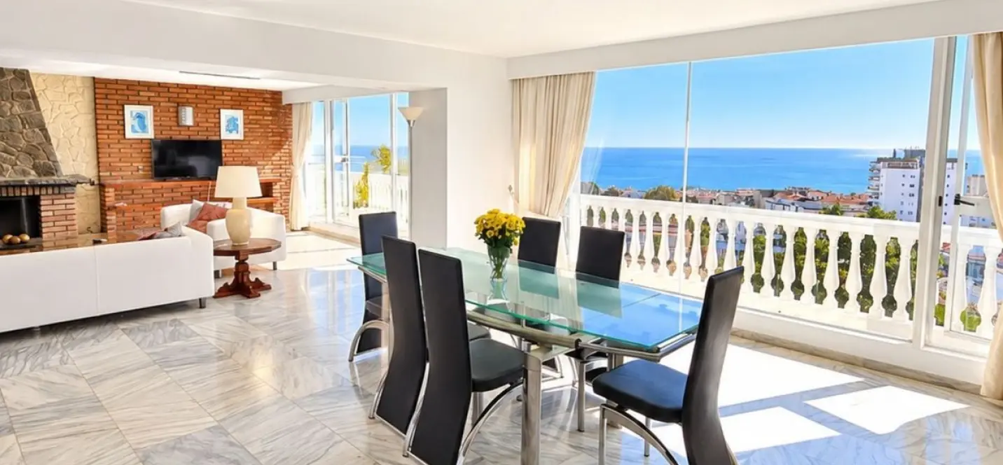 Sale of duplex in Torremolinos 0