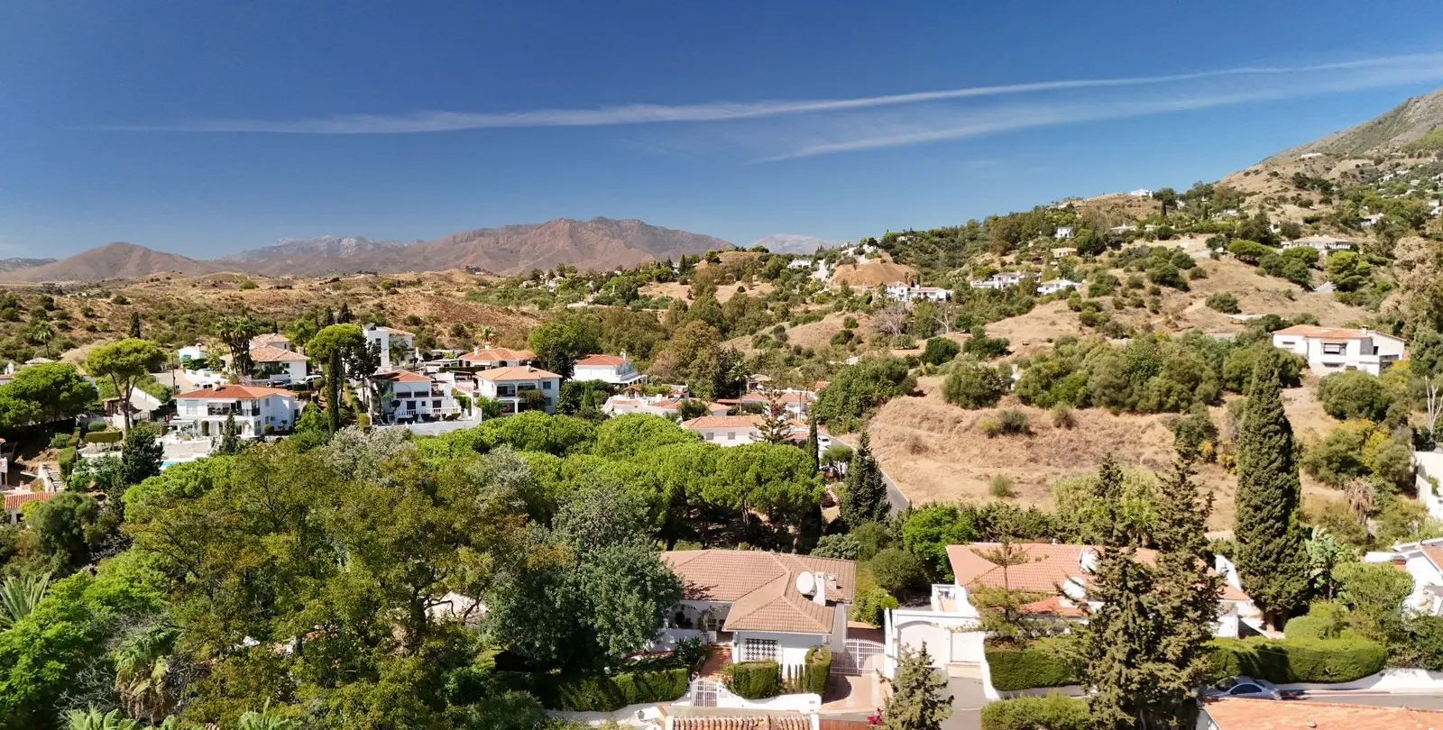 Продажа  отдельно стоящей виллы в Mijas 34