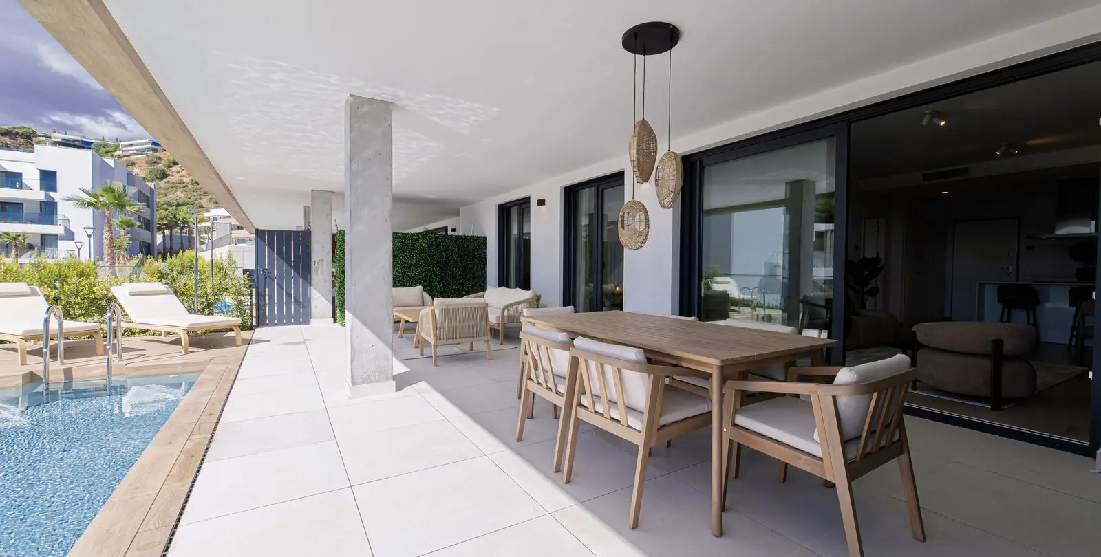 Alquiler a largo plazo de apartamento en planta baja en Altos de los Monteros 3