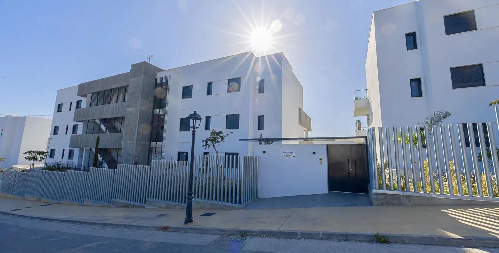Alquiler a largo plazo de apartamento en planta baja en Altos de los Monteros 9