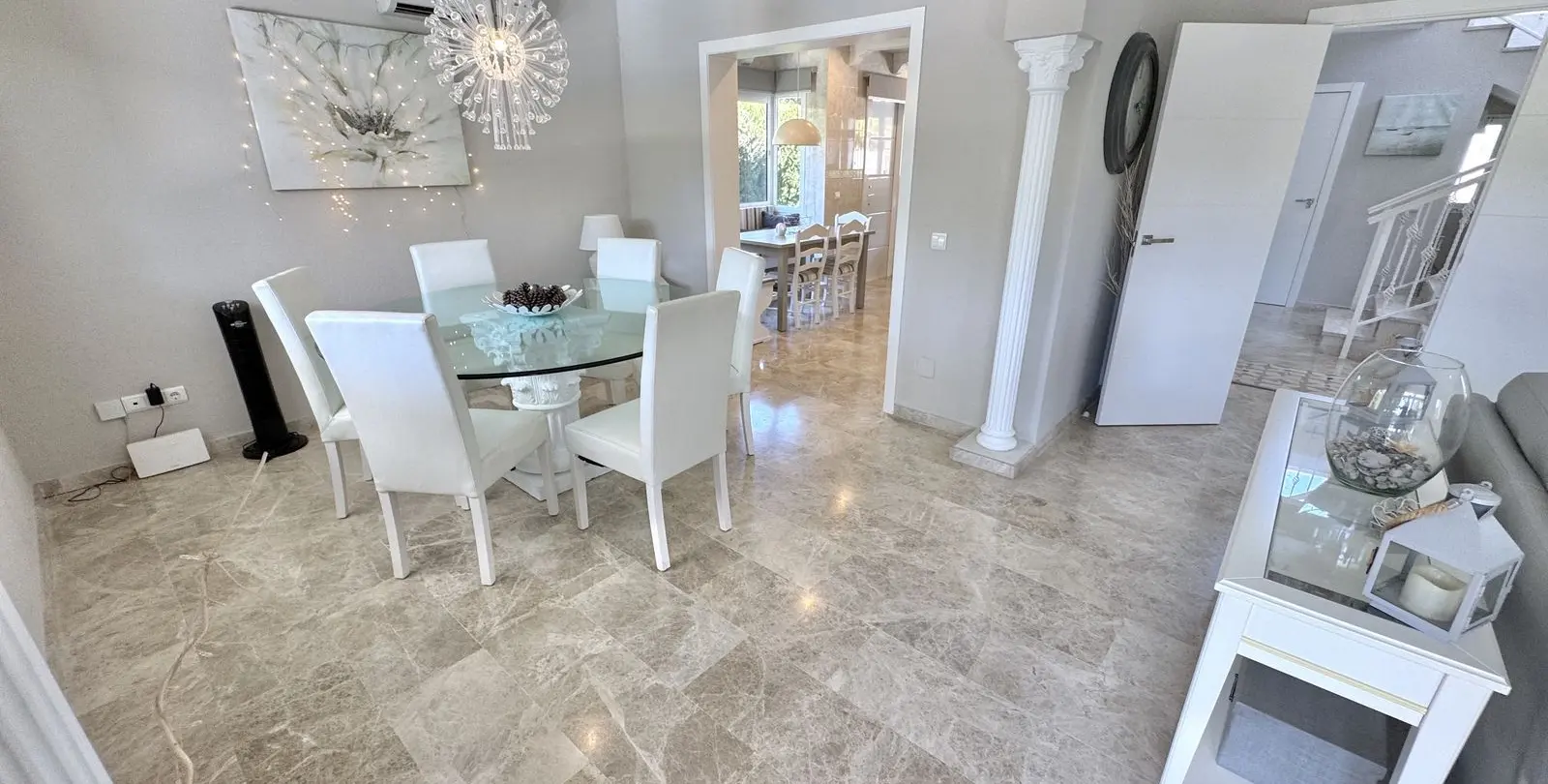 Venta de villa independiente en Calahonda 10