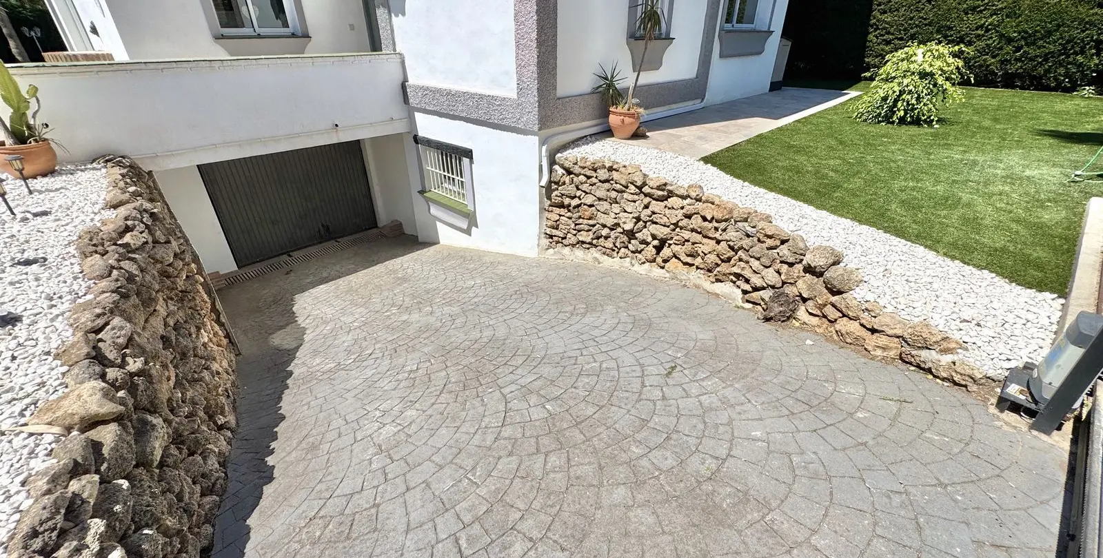 Venta de villa independiente en Calahonda 28
