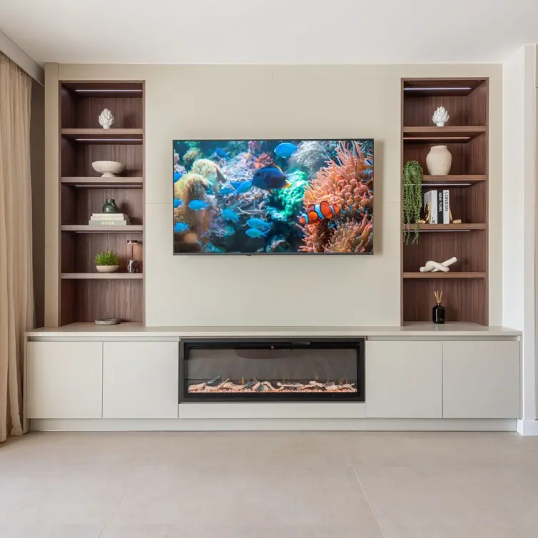 Sale of penthouse in New Golden Mile