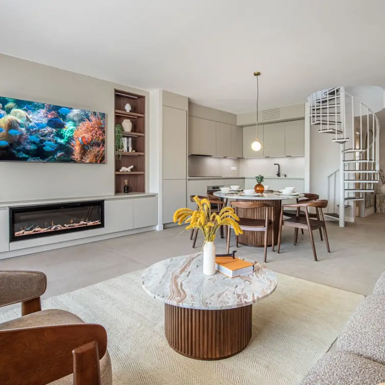 Sale of penthouse in New Golden Mile