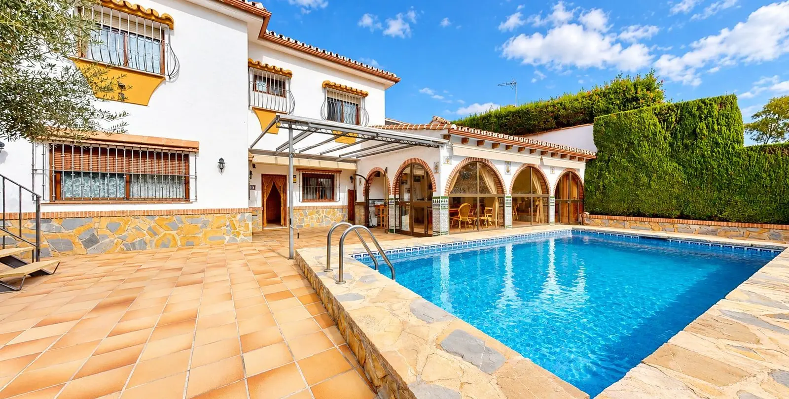 Venta de villa independiente en Benalmadena 1