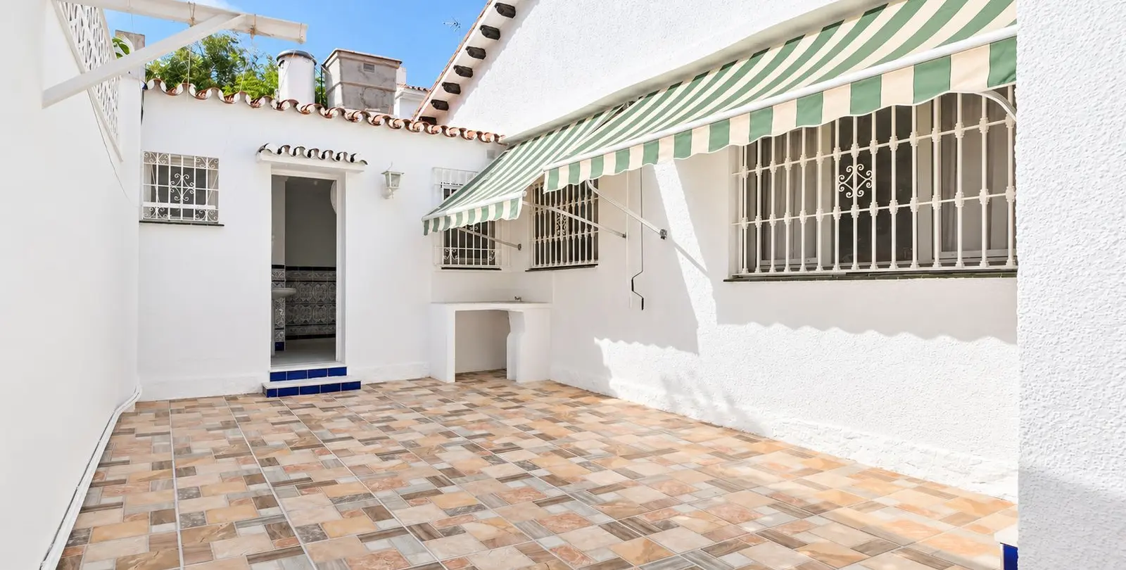 Sale of detached villa in Benalmadena 8
