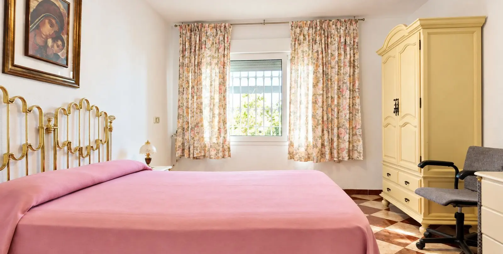 Sale of detached villa in Benalmadena 24