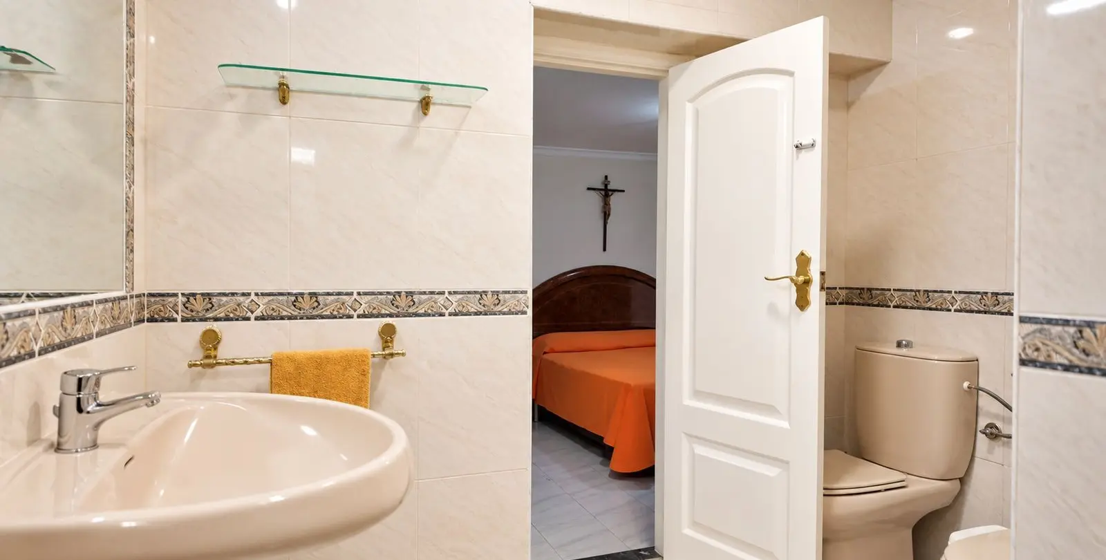 Sale of detached villa in Benalmadena 27