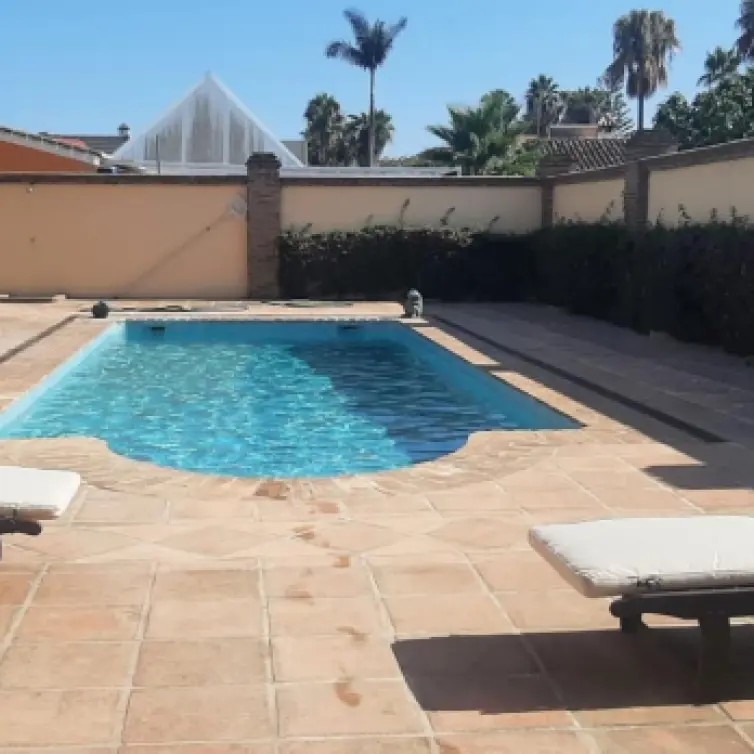Venta de villa independiente en Atalaya