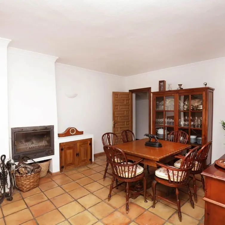Venta de villa independiente en Atalaya