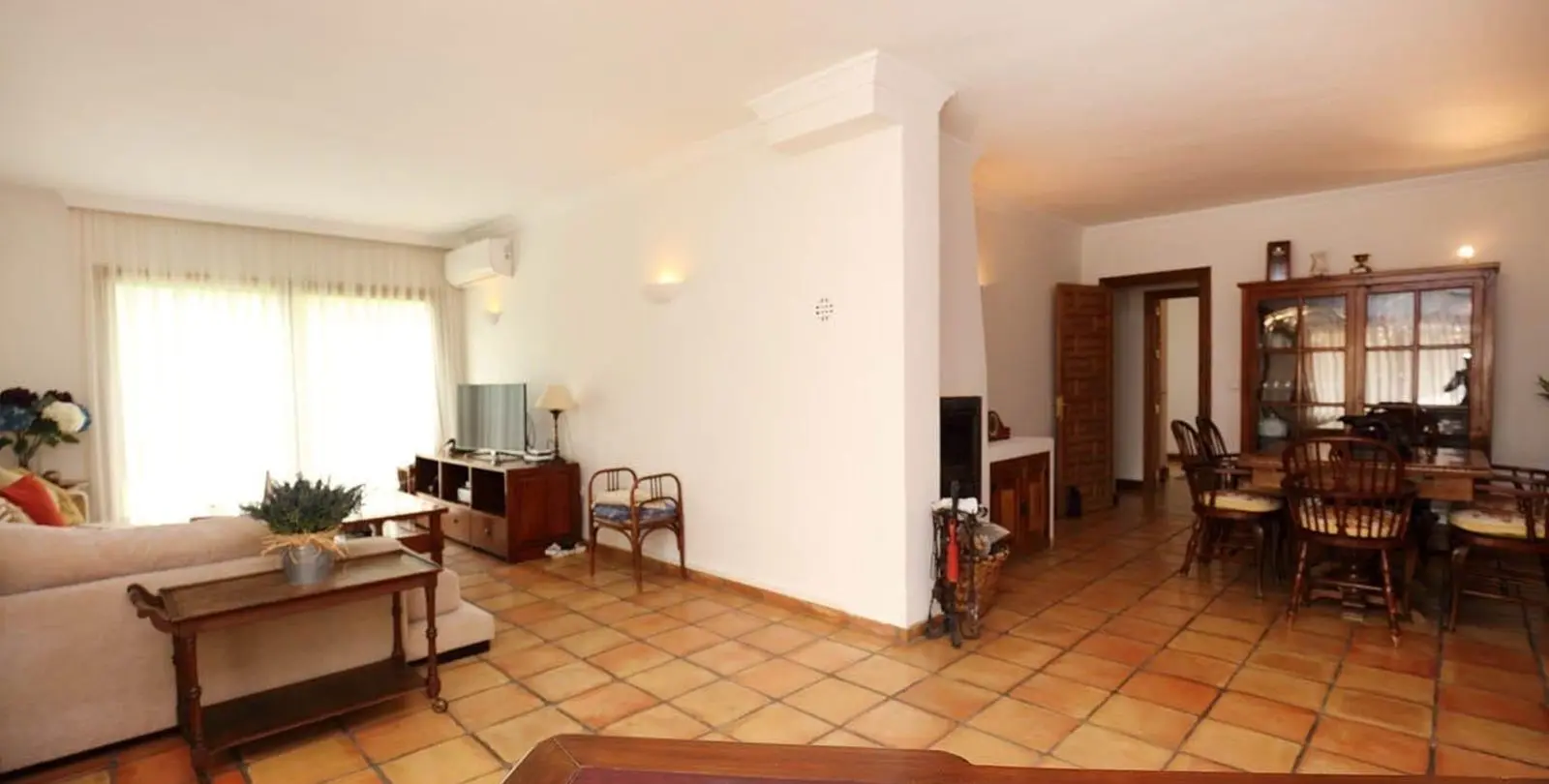 Venta de villa independiente en Atalaya 5