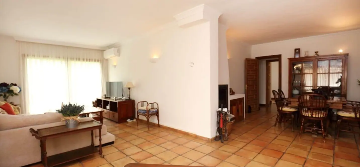 Venta de villa independiente en Atalaya 4