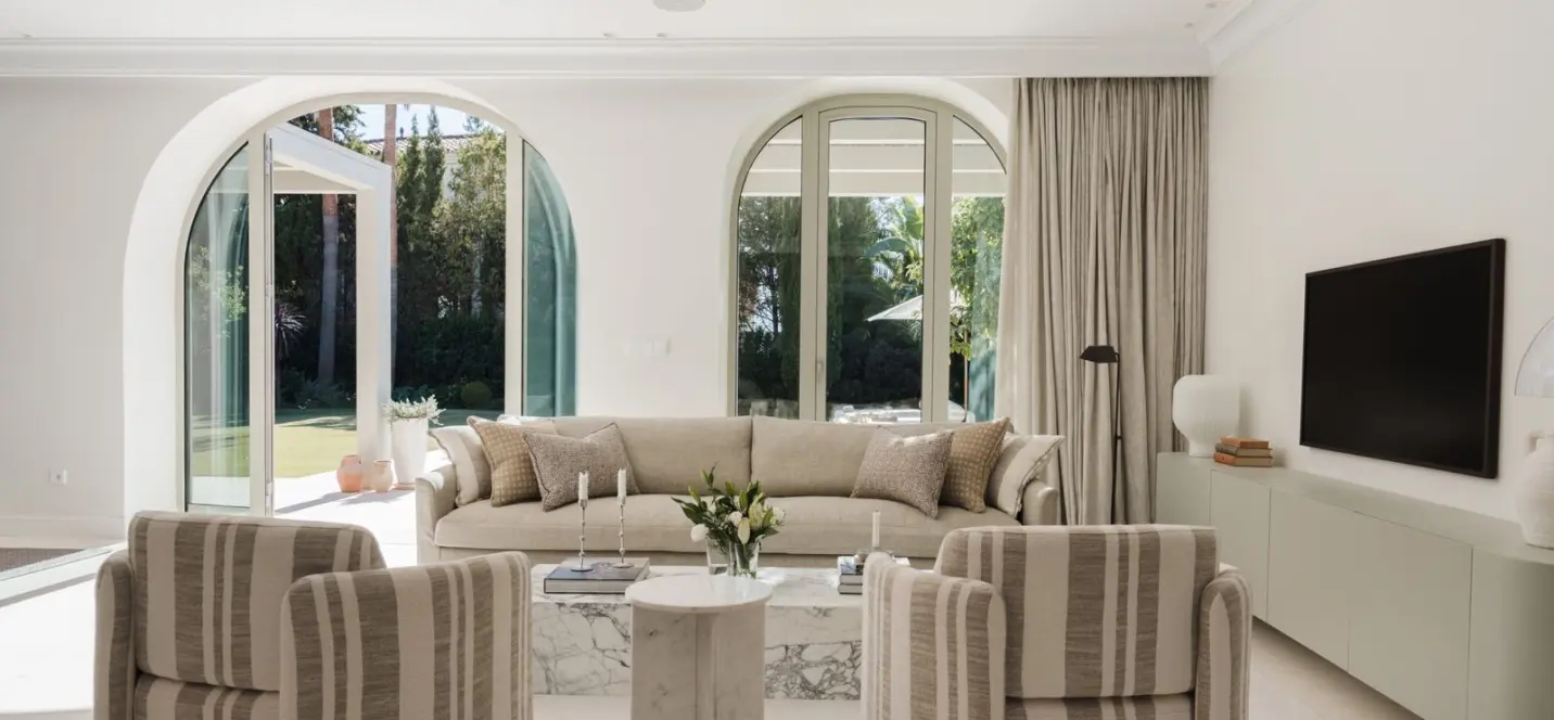 Venta de villa independiente en Nueva Andalucía 2